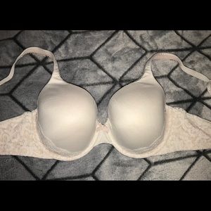 Body By Victoria lined perfect coverage bra